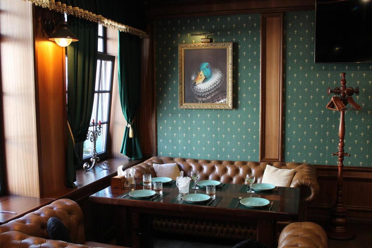 Green Duck Hotel Kharkiv Eksteriør billede