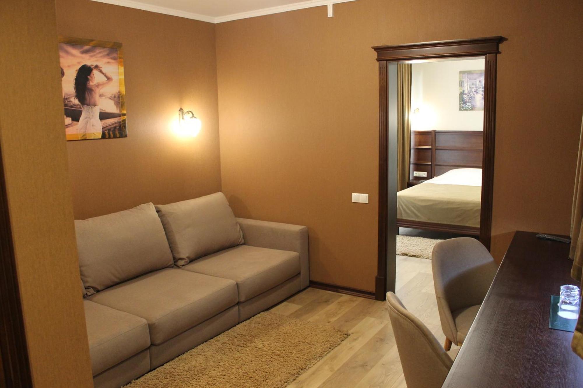 Green Duck Hotel Kharkiv Eksteriør billede