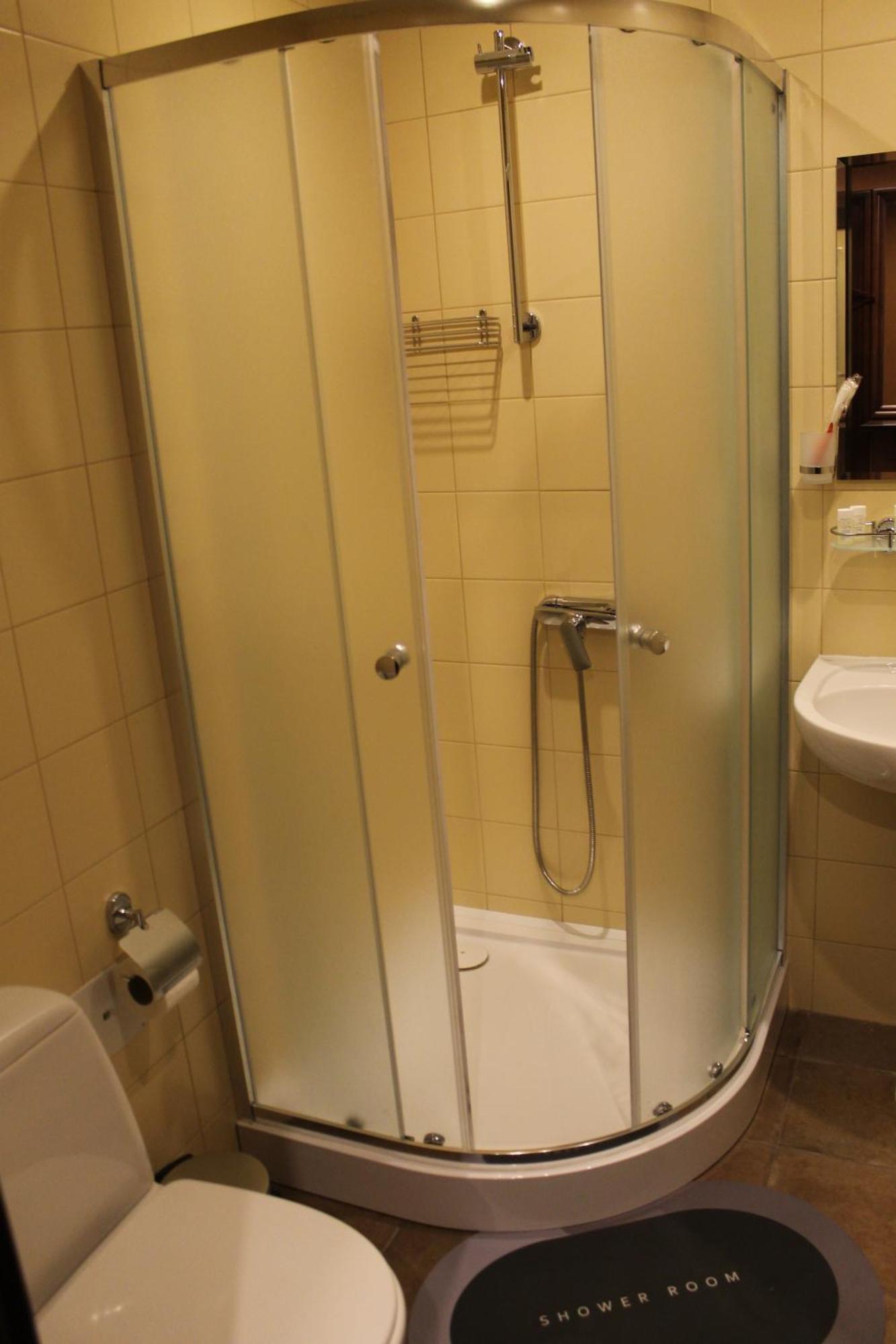 Green Duck Hotel Kharkiv Eksteriør billede