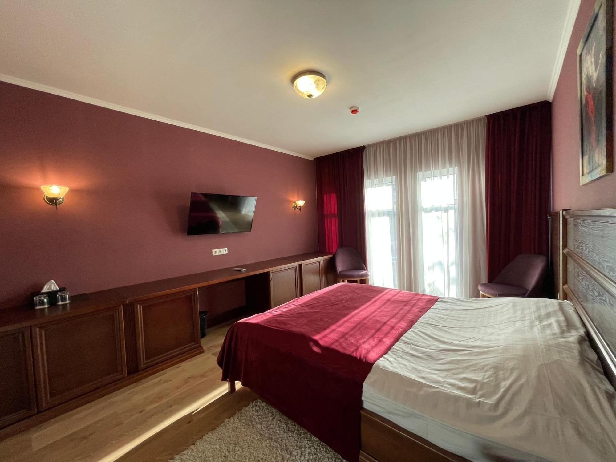 Green Duck Hotel Kharkiv Eksteriør billede