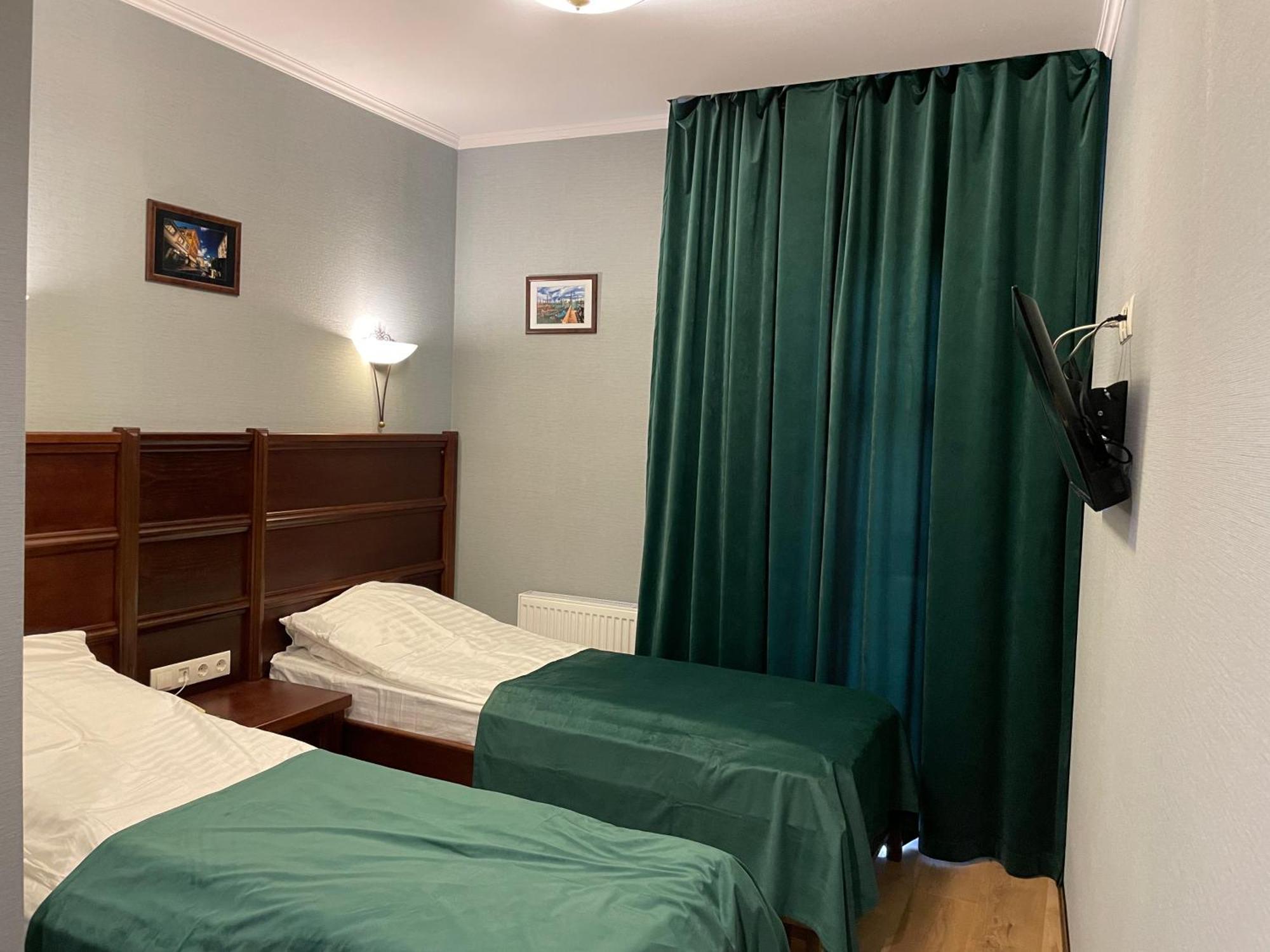 Green Duck Hotel Kharkiv Eksteriør billede
